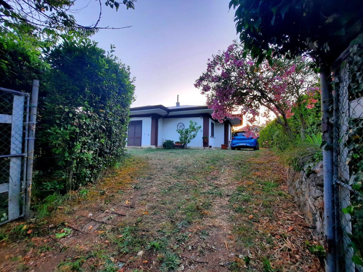 Casetta In Collina Sezze Exterior foto